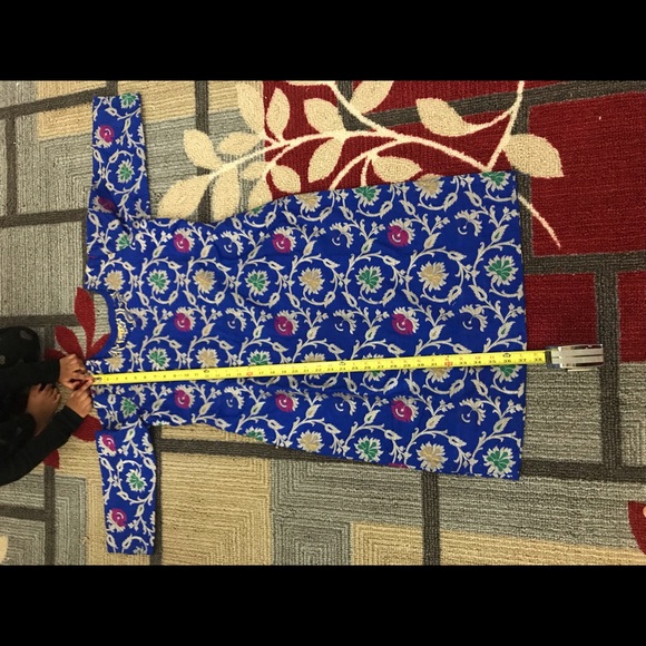 Beautiful blue Katan dress - Picture 4 of 8